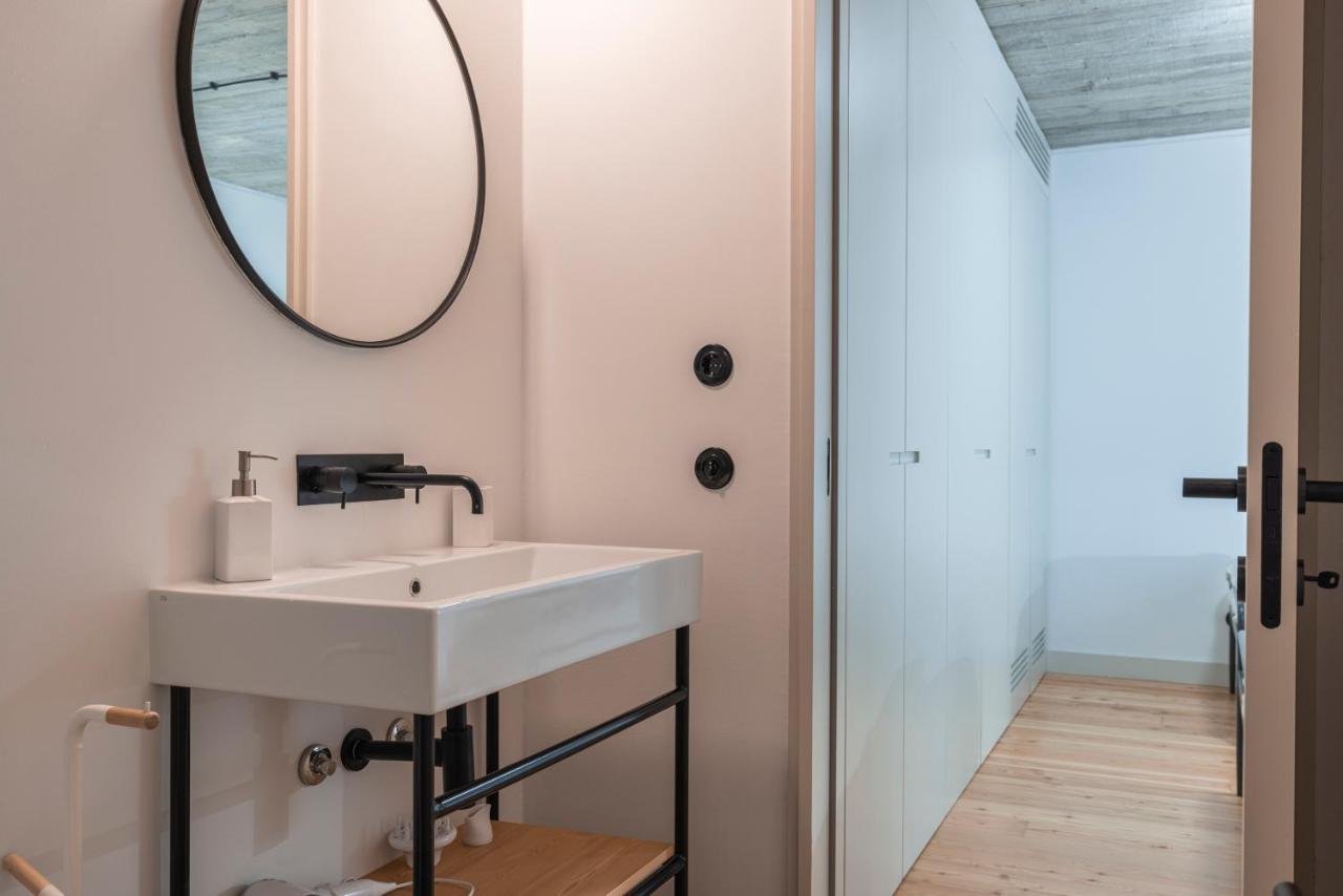 Glamorous 3Bdr Apartment In City Center By Lovelystay Lissabon Exterior foto