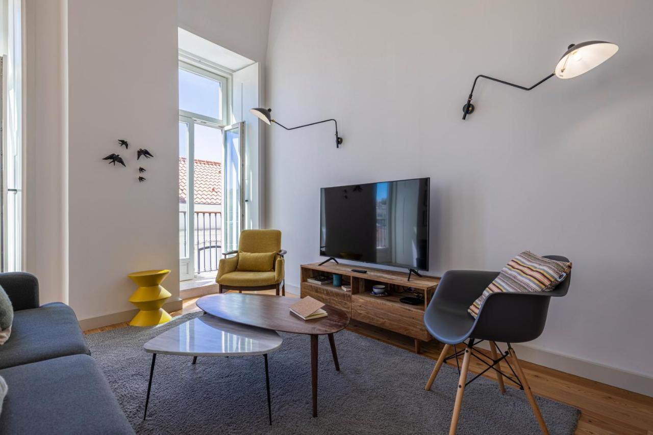 Glamorous 3Bdr Apartment In City Center By Lovelystay Lissabon Exterior foto