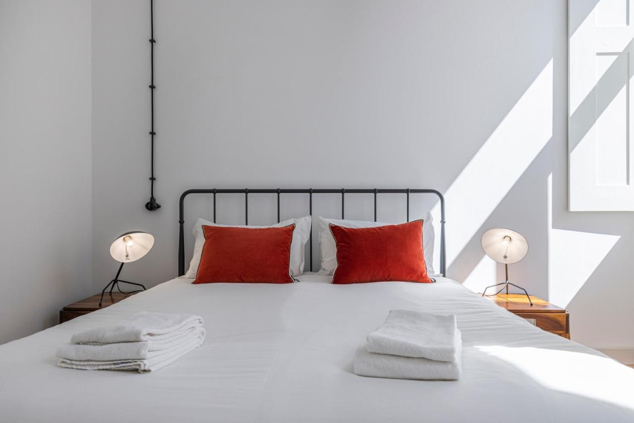 Glamorous 3Bdr Apartment In City Center By Lovelystay Lissabon Exterior foto