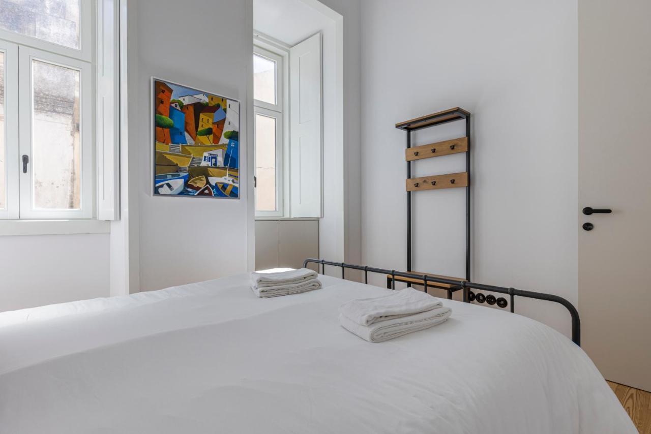 Glamorous 3Bdr Apartment In City Center By Lovelystay Lissabon Exterior foto