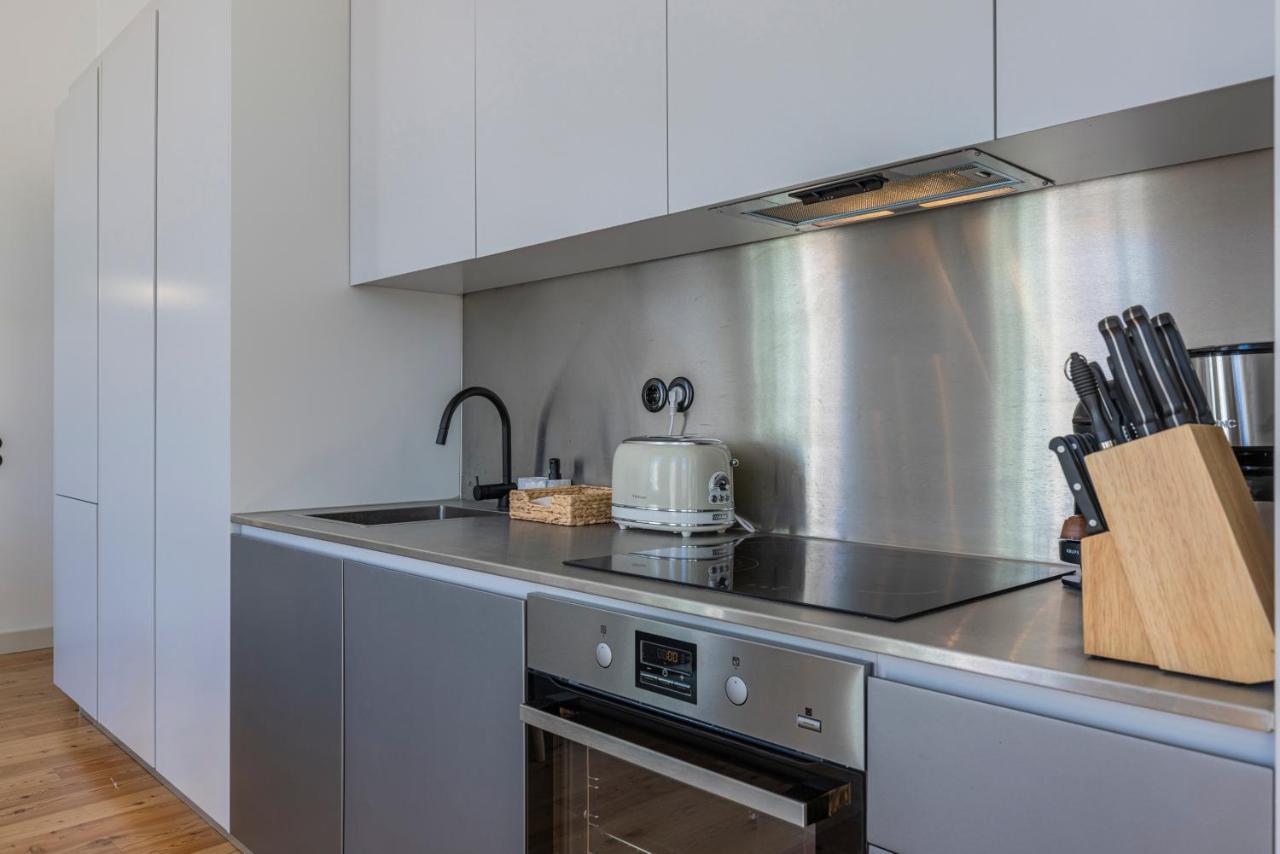 Glamorous 3Bdr Apartment In City Center By Lovelystay Lissabon Exterior foto